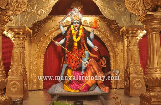 Mangalore Dasara 2013 begins